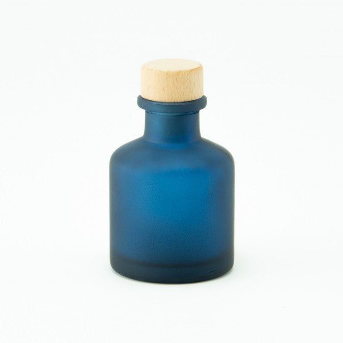 Marineblauw parfumflesje met dop naar keuze (incl. 4 geurstokjes)